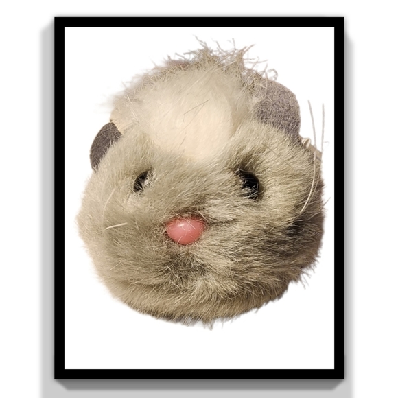 Skedaddles Mouse Cat Toy with Free Calming Diffuser Plug-in - Picture 12 of 14